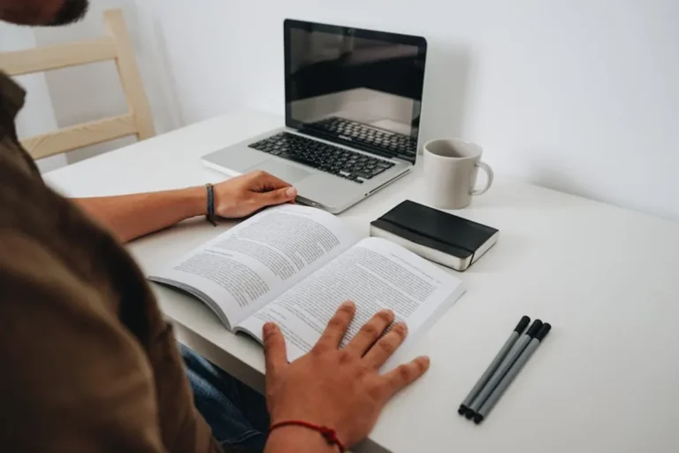 A practical reader’s guide to newsgiga.com and its online footprint