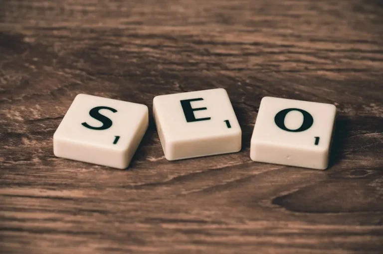 How an SEO Specialist Improves Google Rankings